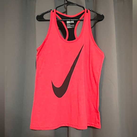 Women’s Nike Dry-Fit Tank - Picture 1 of 5